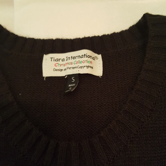 Ugly Christmas Sweater Tiara International Penguin Small - Picture 9 of 11